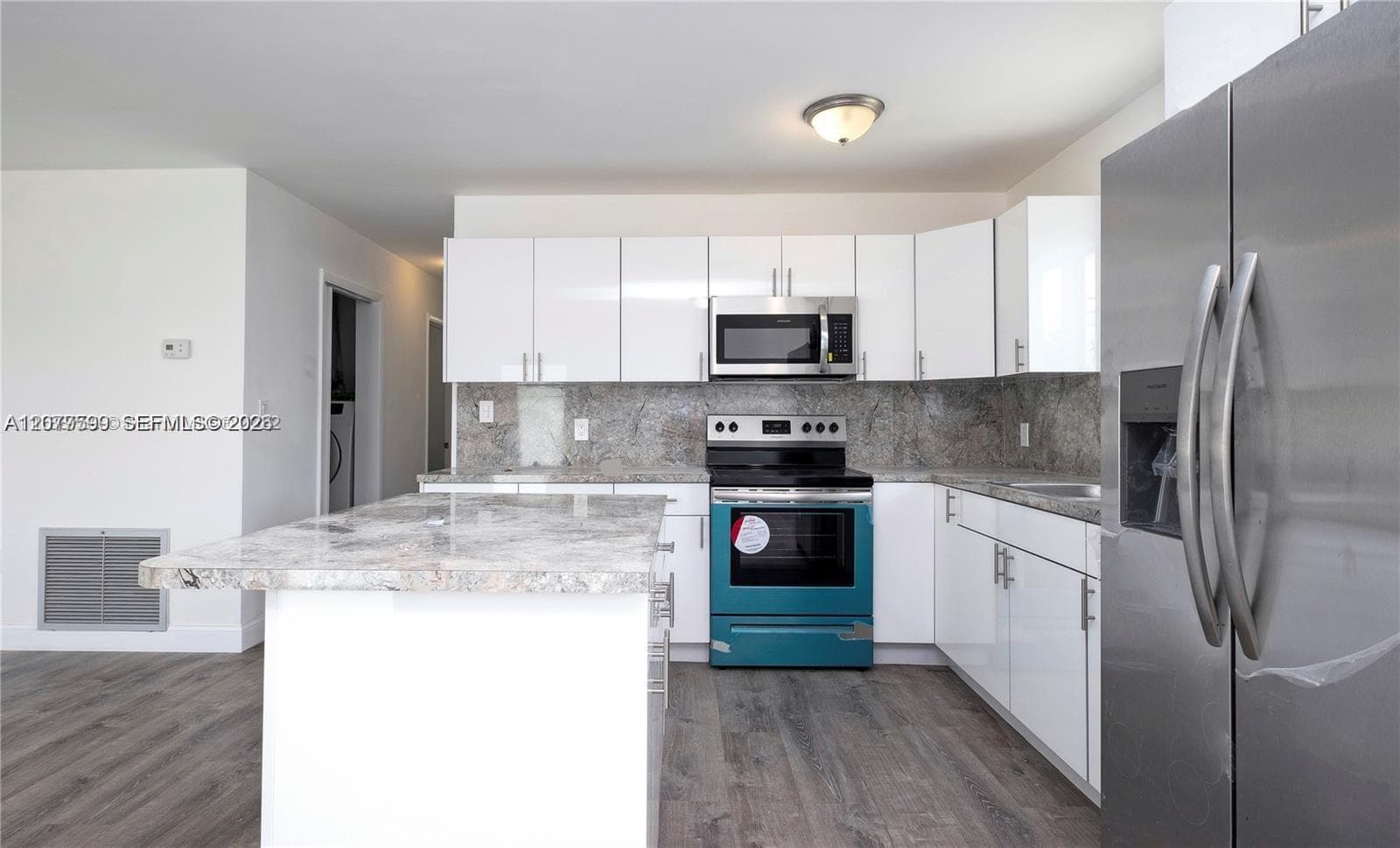 1933 NW 2nd Ct, Miami, FL 33136 — zdjęcie 3