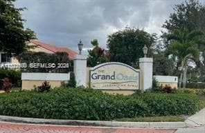 5861 Riverside Dr # 204A2, Coral Springs, FL 33067