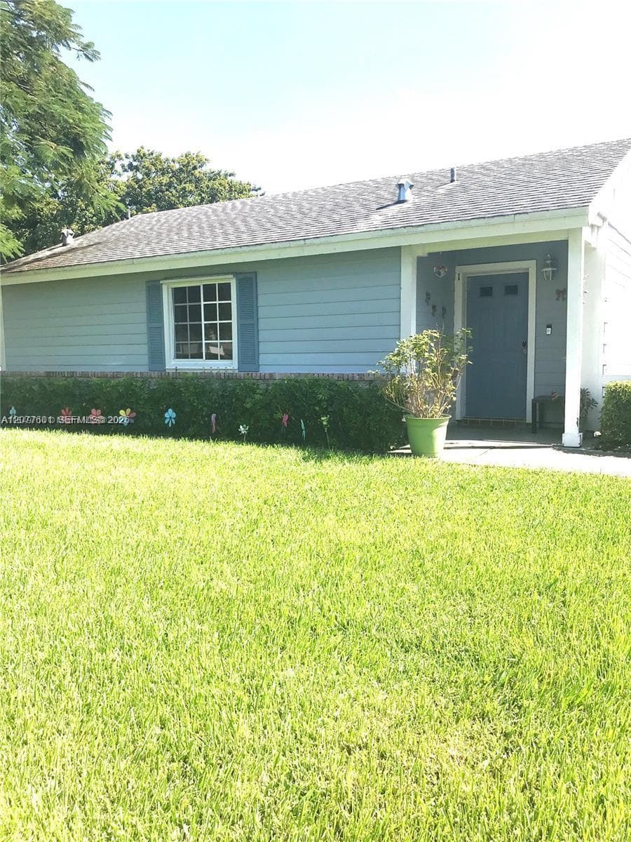 13796 SW 149th Cir Ln # 1-70, Miami, FL 33186
