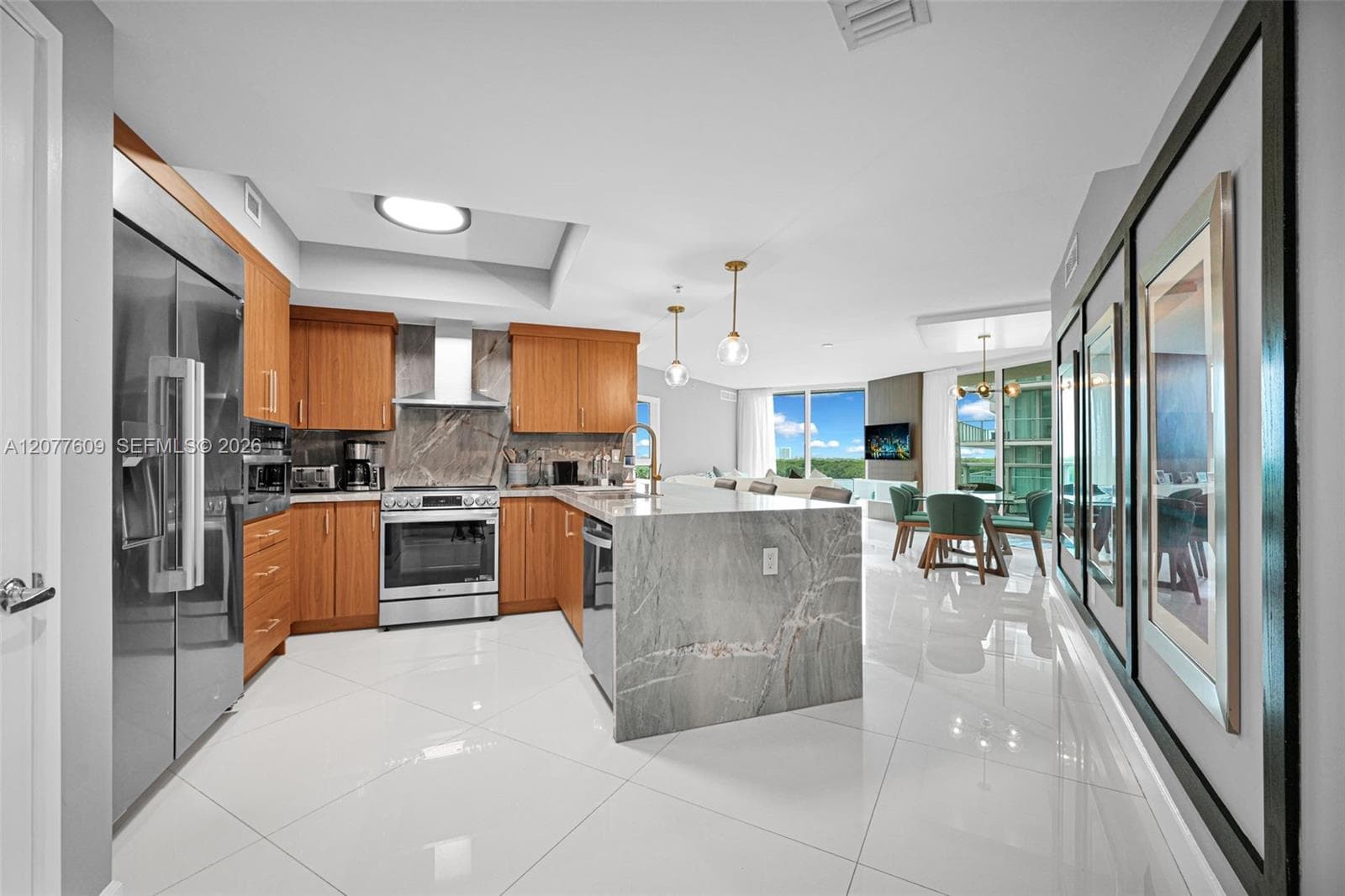 250 Sunny Isles Blvd # 3-804, Sunny Isles Beach, FL 33160 — zdjęcie 2