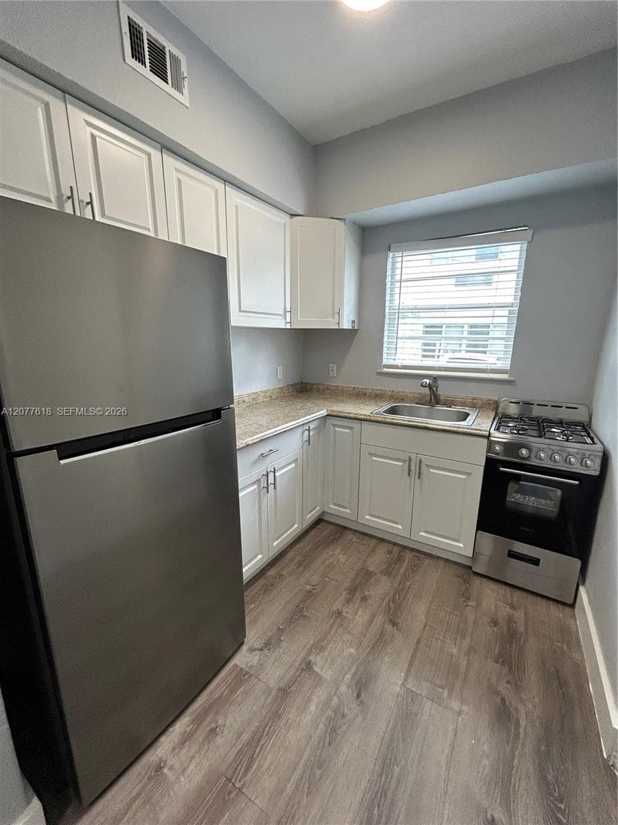 1258 Pennsylvania Ave # 9, Miami Beach, FL 33139 — zdjęcie 4