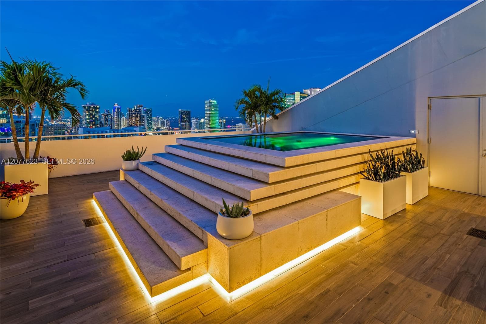 88 SW 7th St # 4203, Miami, FL 33130 — zdjęcie 2