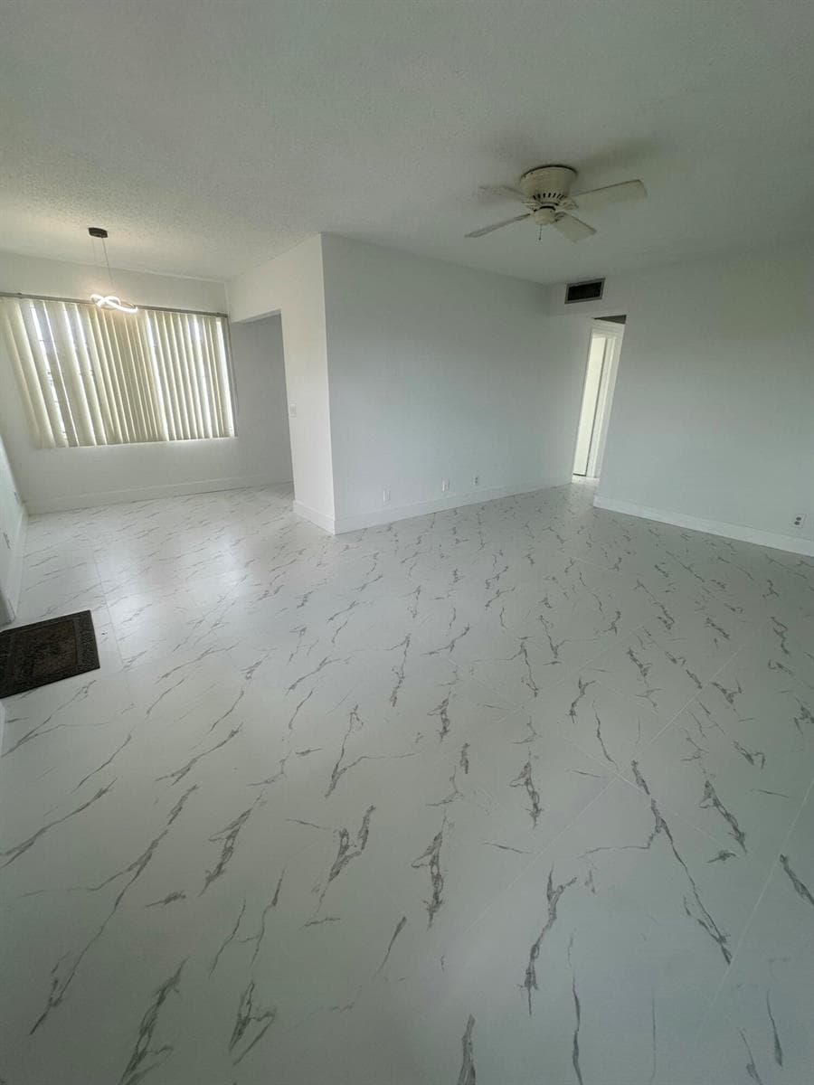165 BRIGHTON D # 165, Boca Raton, FL 33434