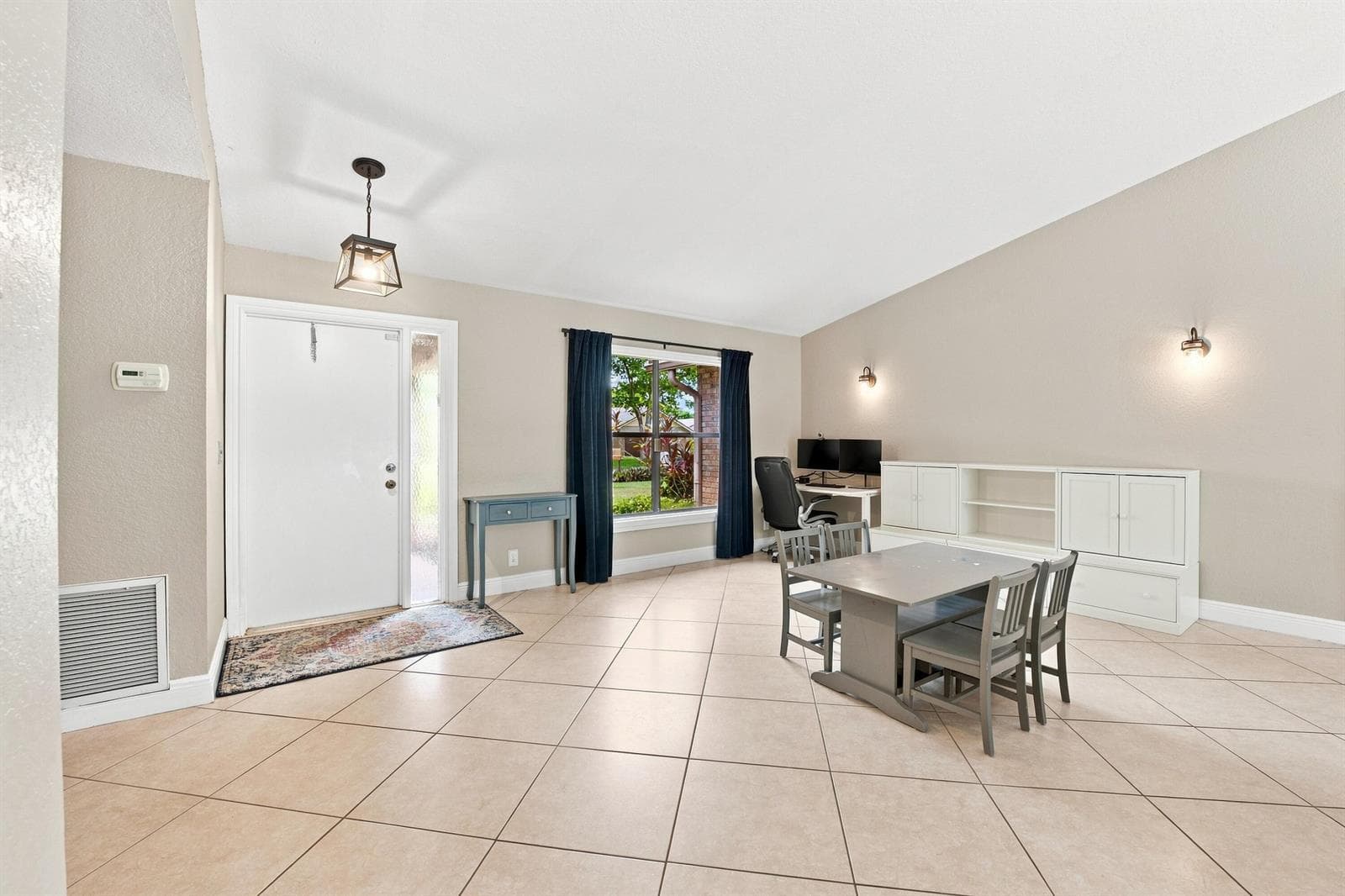 10666 NW 2ND Place, Coral Springs, FL 33071 — zdjęcie 3