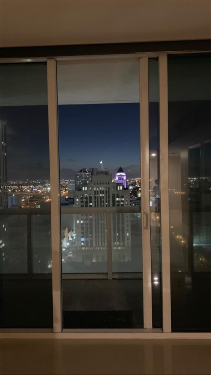 50 Biscayne Blvd # 2507, Miami, FL 33132