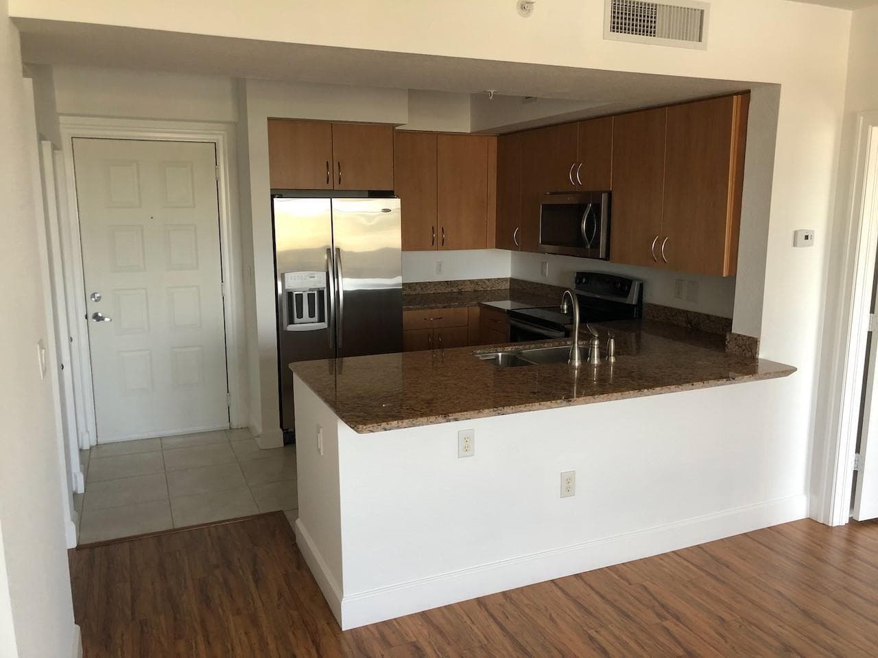 1830 RADIUS Drive # 1009, Hollywood, FL 33020