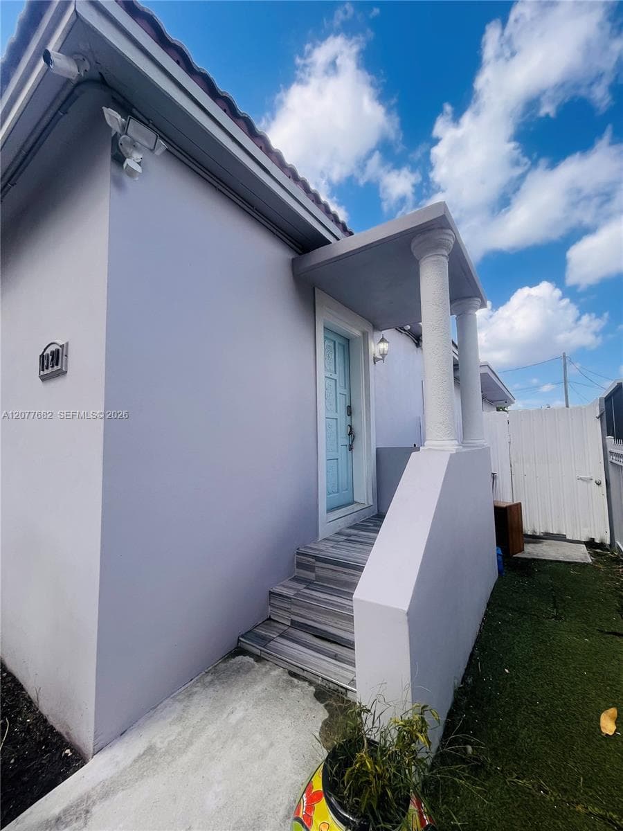 1920 NW 32nd Ave, Miami, FL 33125 — zdjęcie 2
