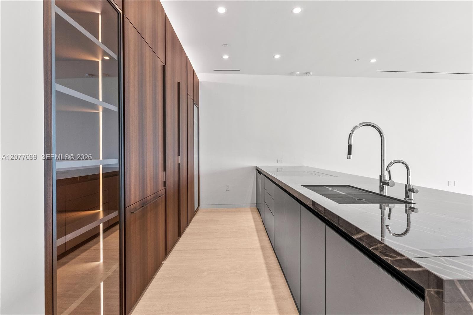 5 Grove ISle # L405, Miami, FL 33133 — zdjęcie 4