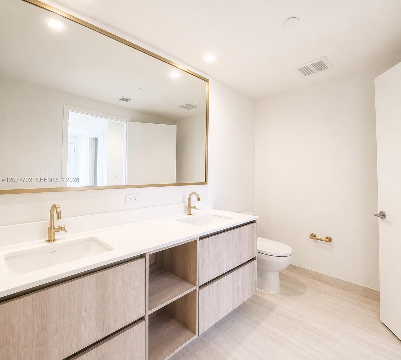 77 SE 5th St # 1903, Miami, FL 33131 — zdjęcie 5