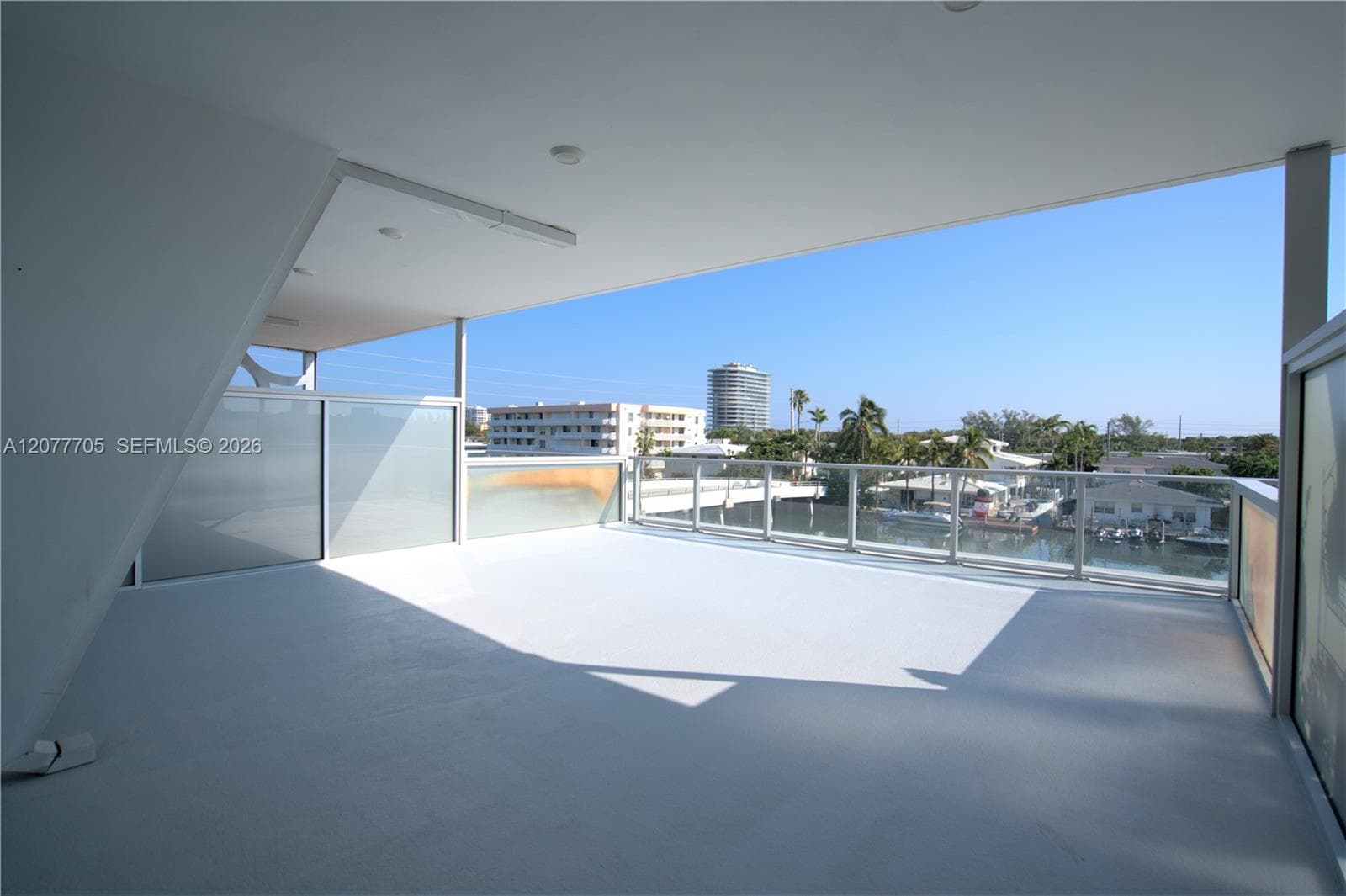 8425 Crespi Blvd # 302, Miami Beach, FL 33141 — zdjęcie 5