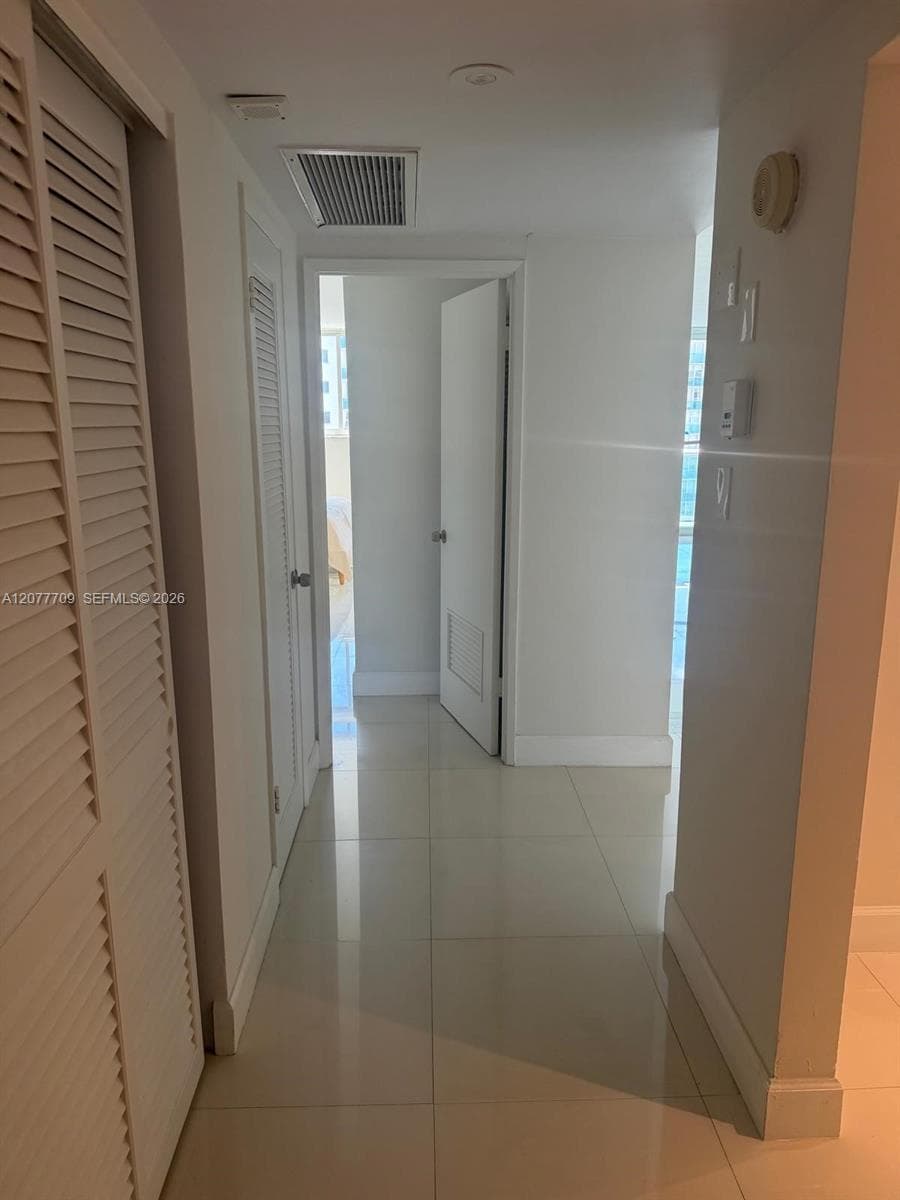 19390 Collins Ave # 1418, Sunny Isles Beach, FL 33160 — zdjęcie 2