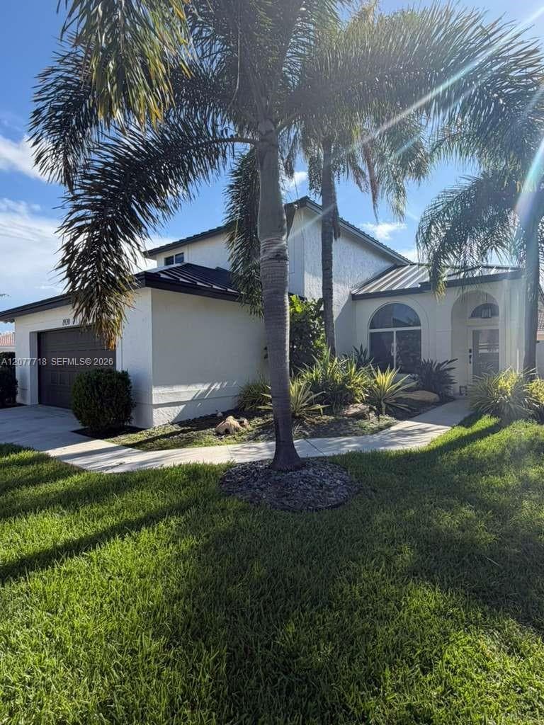 1920 NW 182nd Ter, Pembroke Pines, FL 33029
