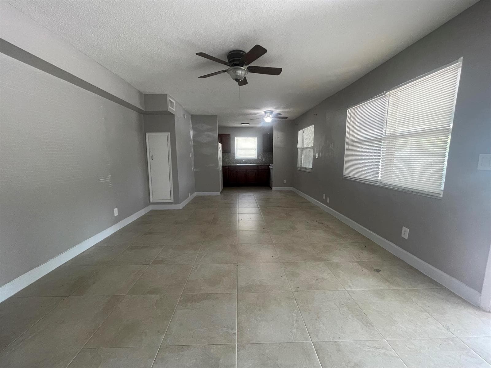 3361 NE 16TH Avenue # 1, Oakland Park, FL 33334 — zdjęcie 2