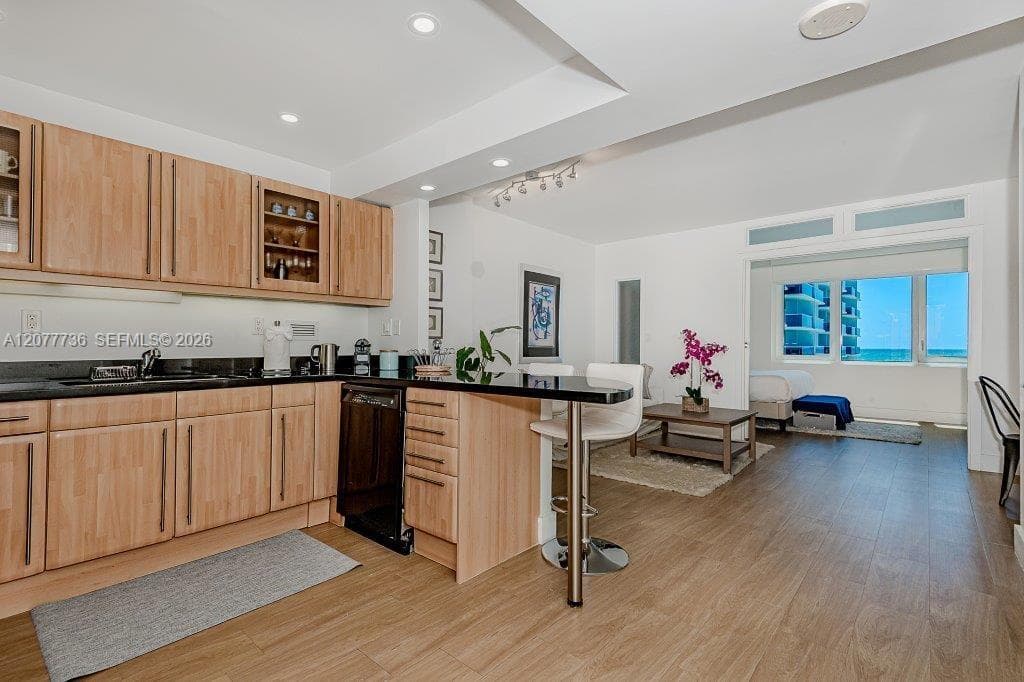 2301 Collins Ave # 1242, Miami Beach, FL 33139