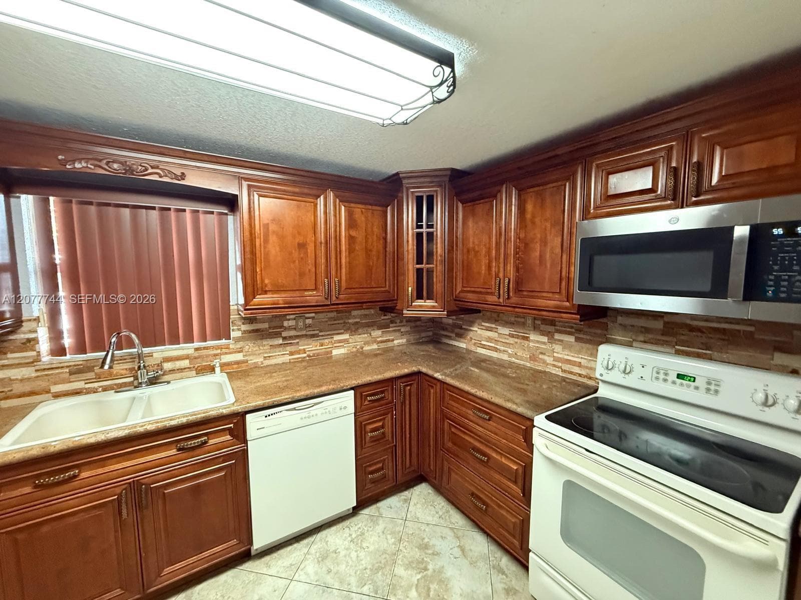 9357 Fontainebleau Blvd # D104, Miami, FL 33172 — zdjęcie 4