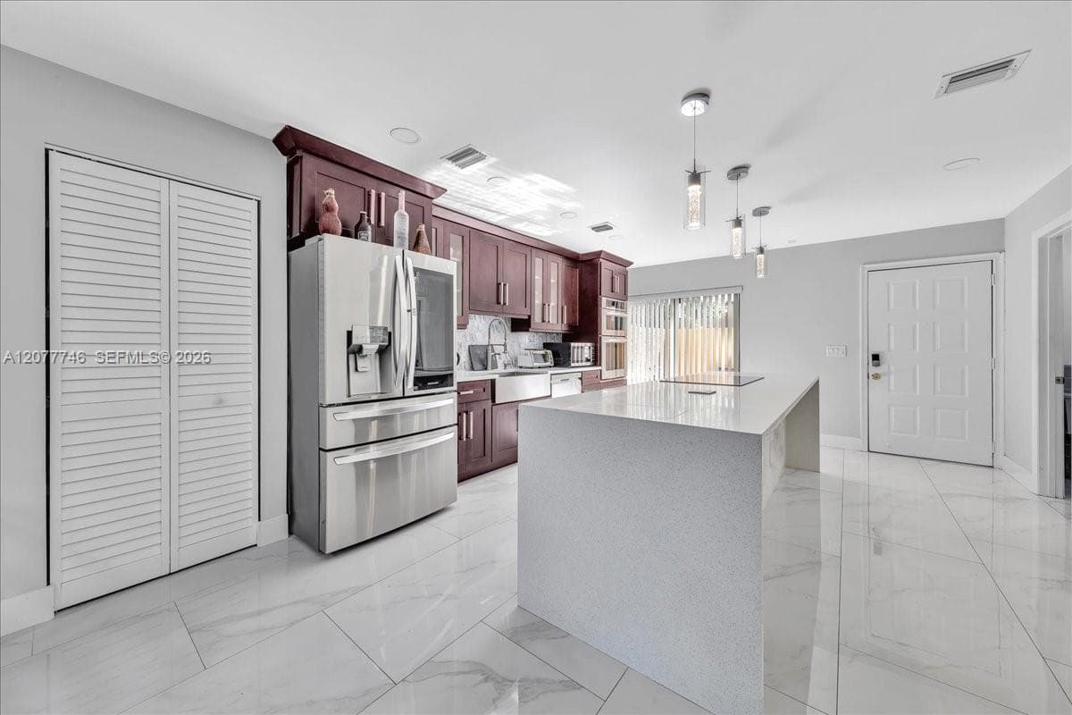 4543 NW 90th Ave, Sunrise, FL 33351 — zdjęcie 5