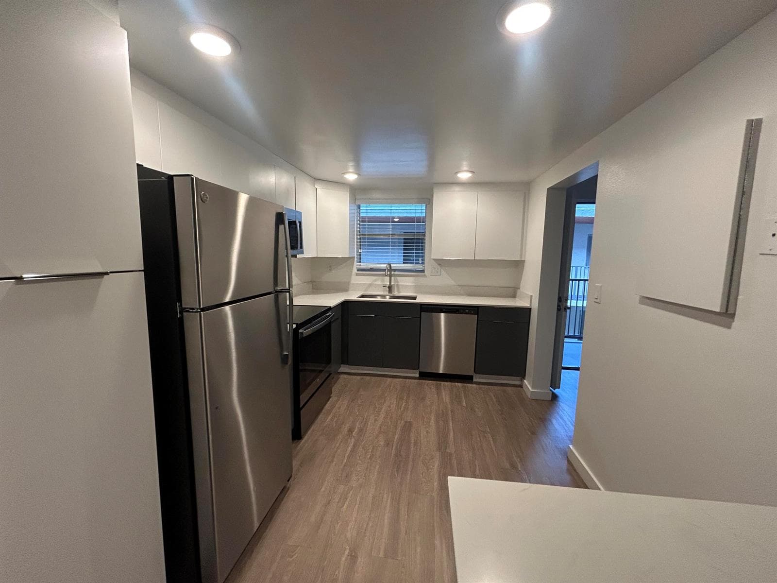4108 N Pine Island Road, Sunrise, FL 33351 — zdjęcie 3