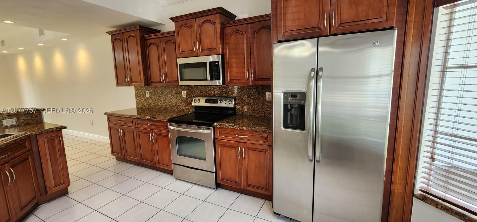 8960 W Flagler St # 3, Miami, FL 33174 — zdjęcie 4