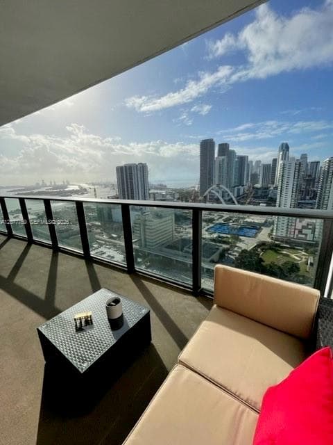 1600 NE 1st Ave # 2909, Miami, FL 33132 — zdjęcie 4