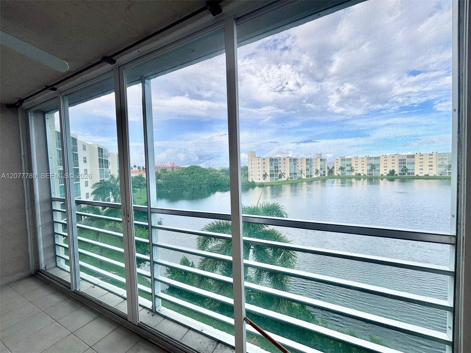 141 SE 3rd Ave # 402, Dania Beach, FL 33004 — zdjęcie 3