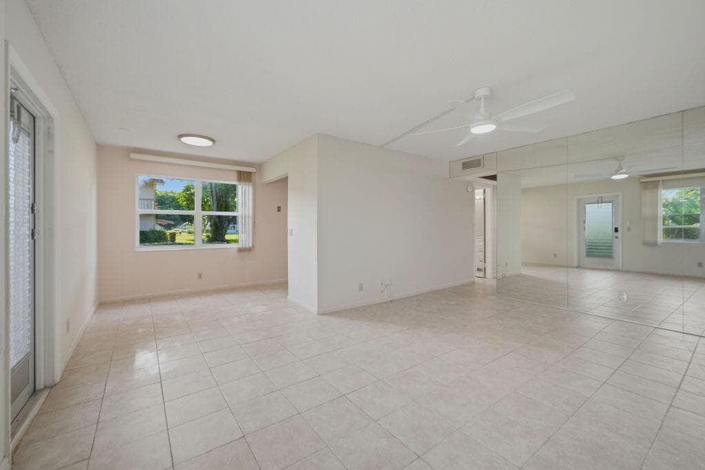 132 CAMBRIDGE F # 132, West Palm Beach, FL 33417 — zdjęcie 3