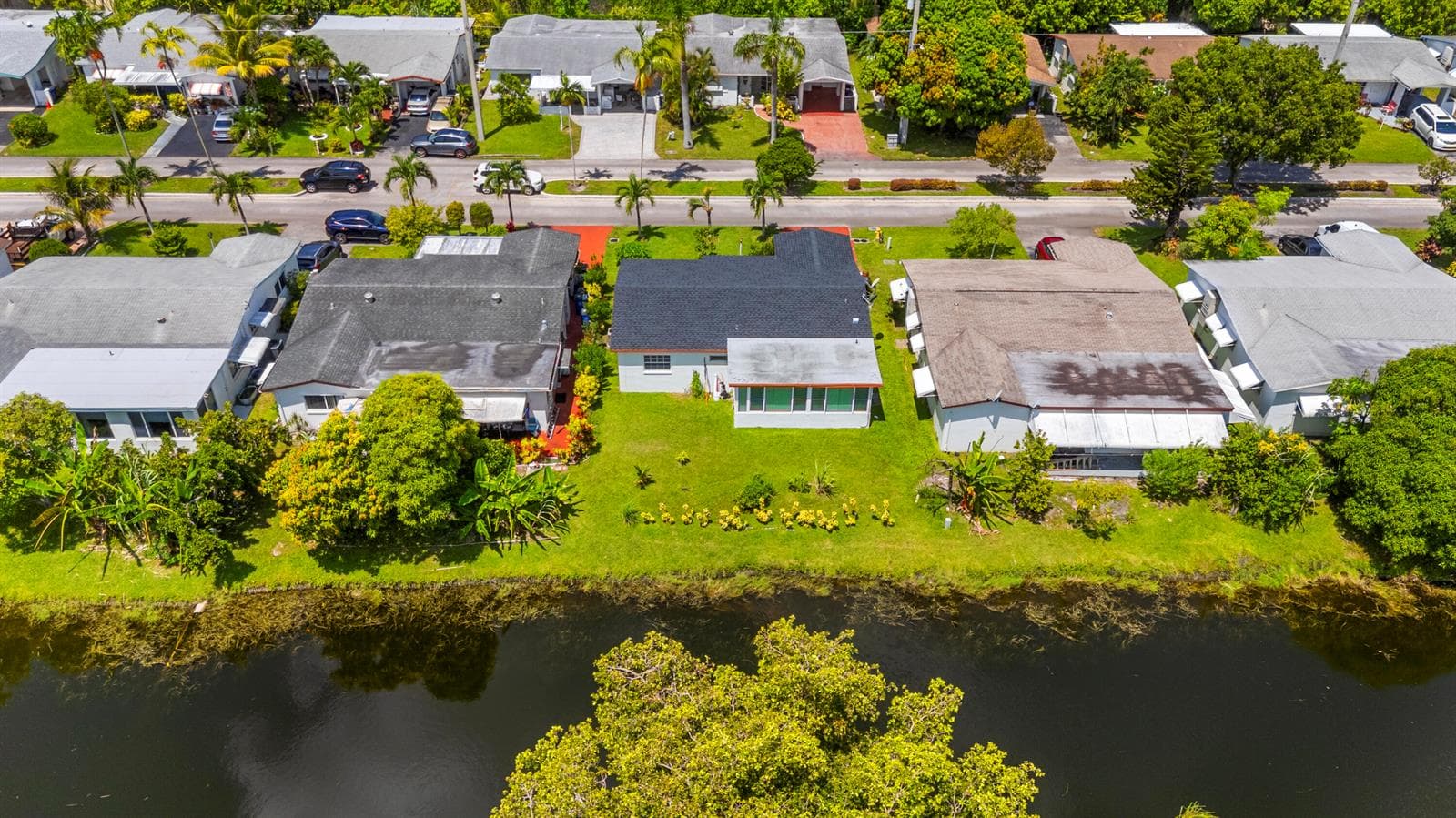 4200 NW 52ND Avenue, Lauderdale Lakes, FL 33319 — zdjęcie 5
