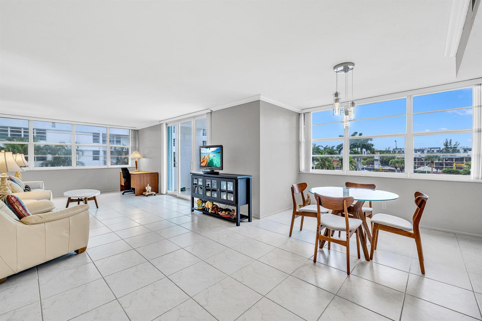 1170 N FEDERAL Highway # 312, Fort Lauderdale, FL 33304 — zdjęcie 3
