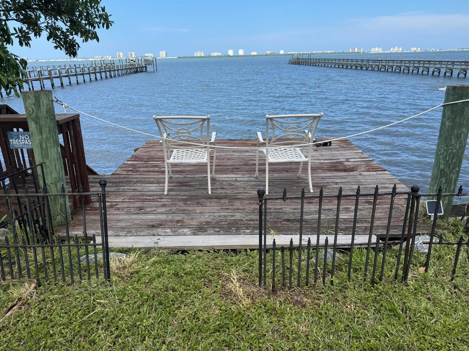 13605 S INDIAN RIVER Drive, Jensen Beach, FL 34957 — zdjęcie 2