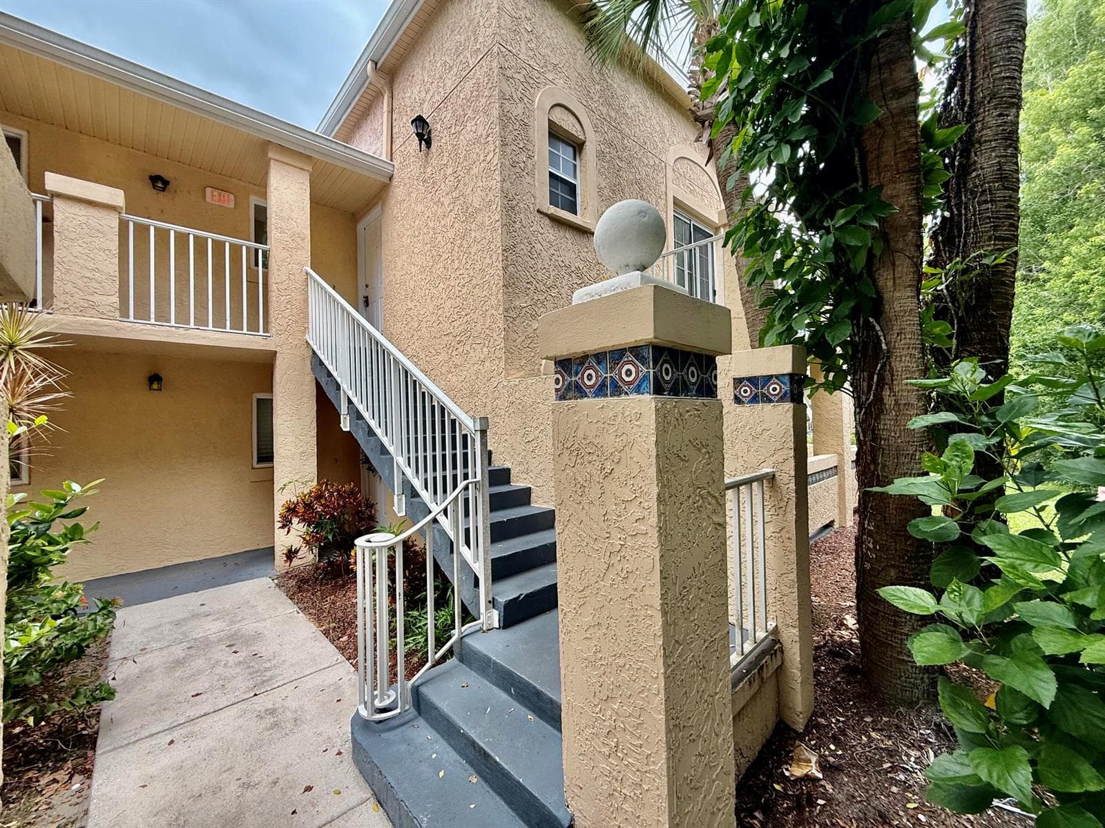 1673 SE GREEN ACRES Circle # NN204, Port St. Lucie, FL 34952