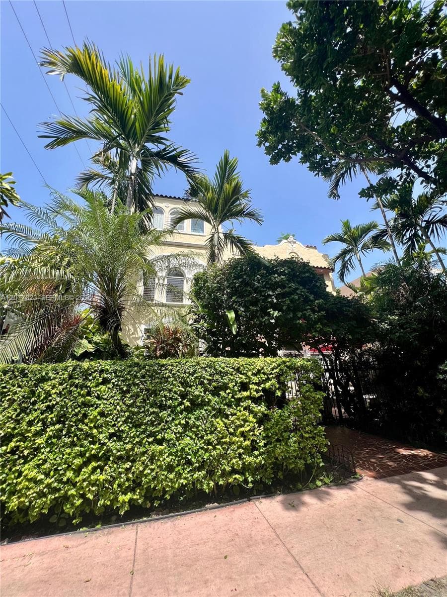 1361 Meridian Ave # 3, Miami Beach, FL 33139 — zdjęcie 2