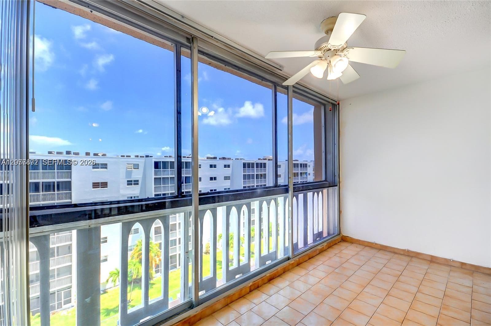 301 NE 14TH # 702, Hallandale Beach, FL 33009 — zdjęcie 4