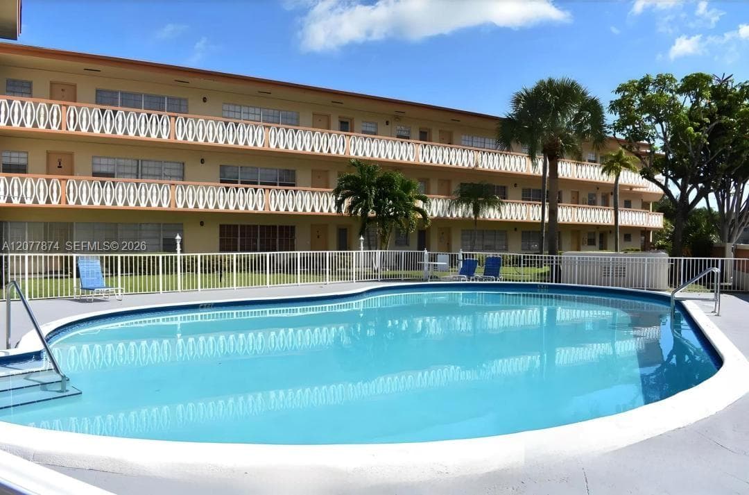 1885 NE 121st St # 16, North Miami, FL 33181