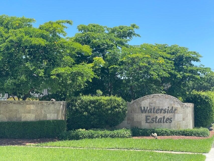 2370 WATERSIDE Drive, Lake Worth, FL 33461