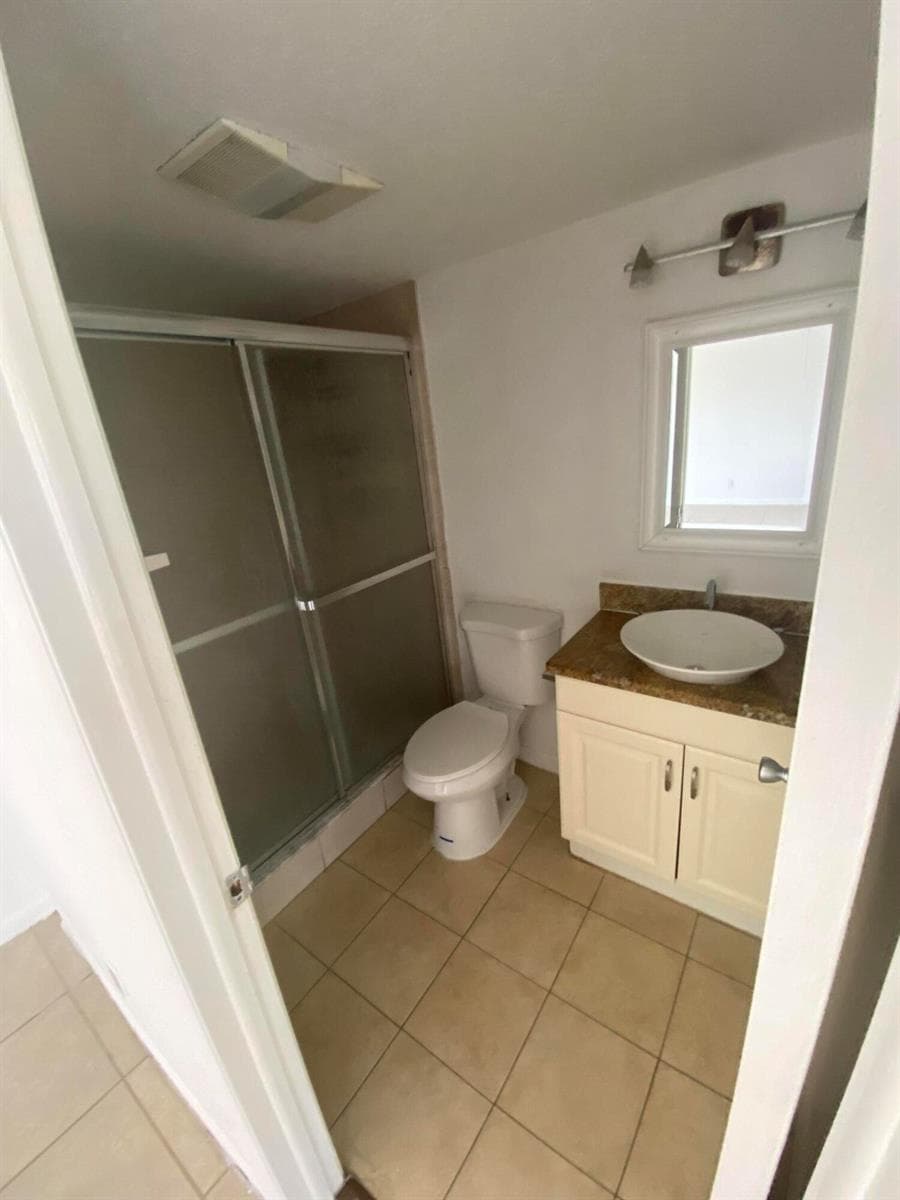 2370 WATERSIDE Drive, Lake Worth, FL 33461 — zdjęcie 5
