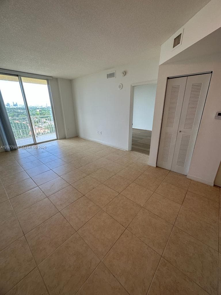 215 SW 42nd Ave # PH11, Miami, FL 33134 — zdjęcie 3