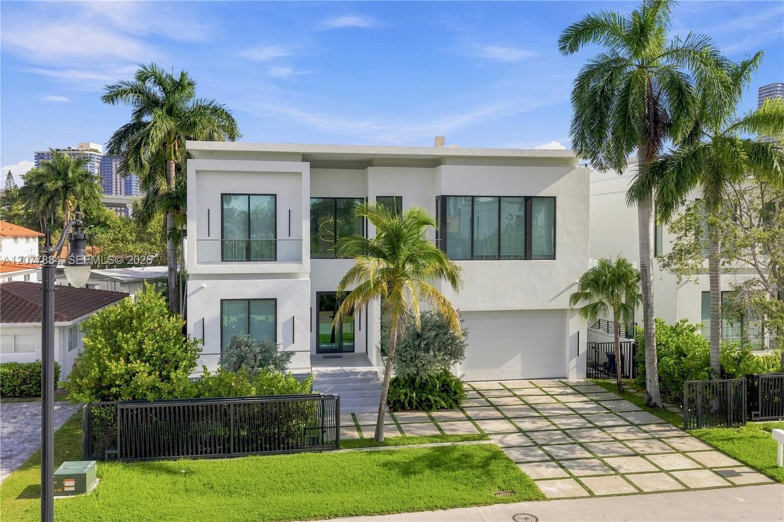 301 190th St, Sunny Isles Beach, FL 33160 — zdjęcie 2