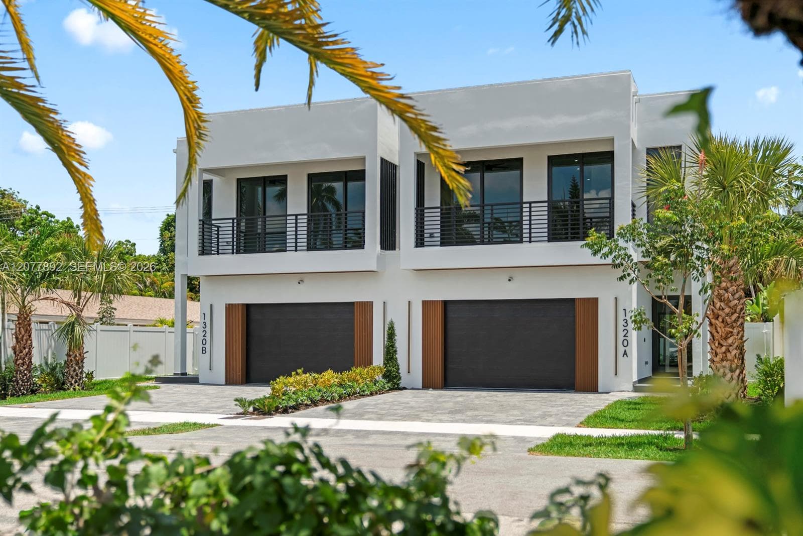 1320 NE 16th Ave, Fort Lauderdale, FL 33304 — zdjęcie 2