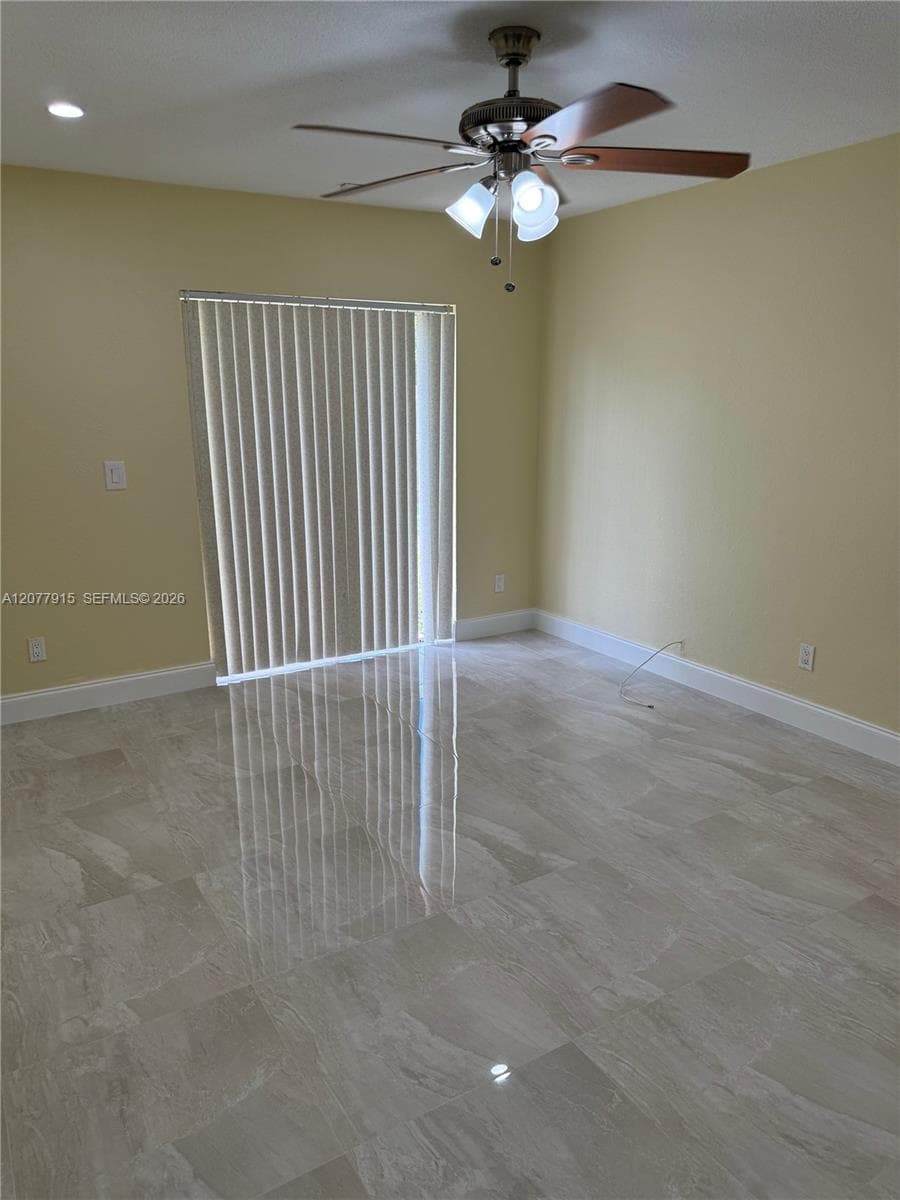 920 SW 111th Ave # 1, Pembroke Pines, FL 33025 — zdjęcie 4