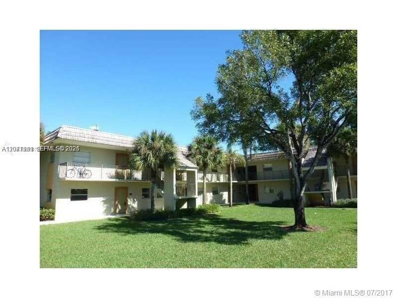 6720 Nova Dr # 101-8, Davie, FL 33317