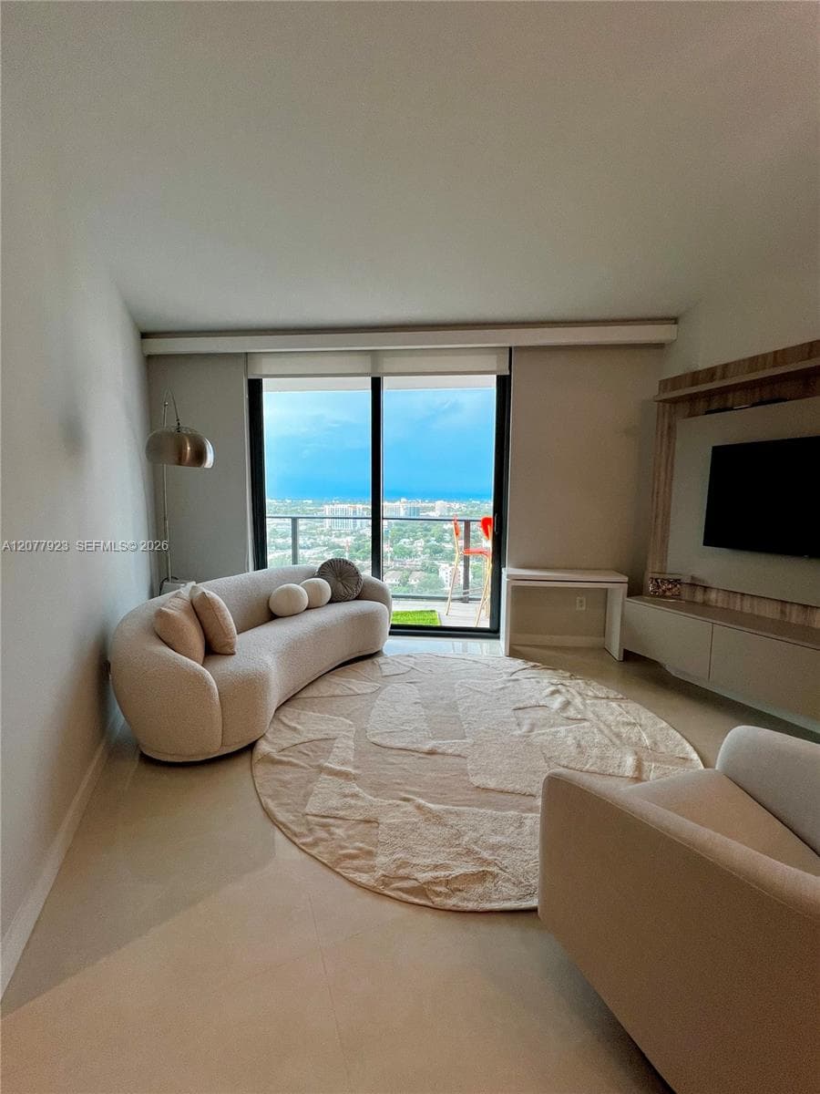 501 NE 31st St # 1910, Miami, FL 33137 — zdjęcie 2
