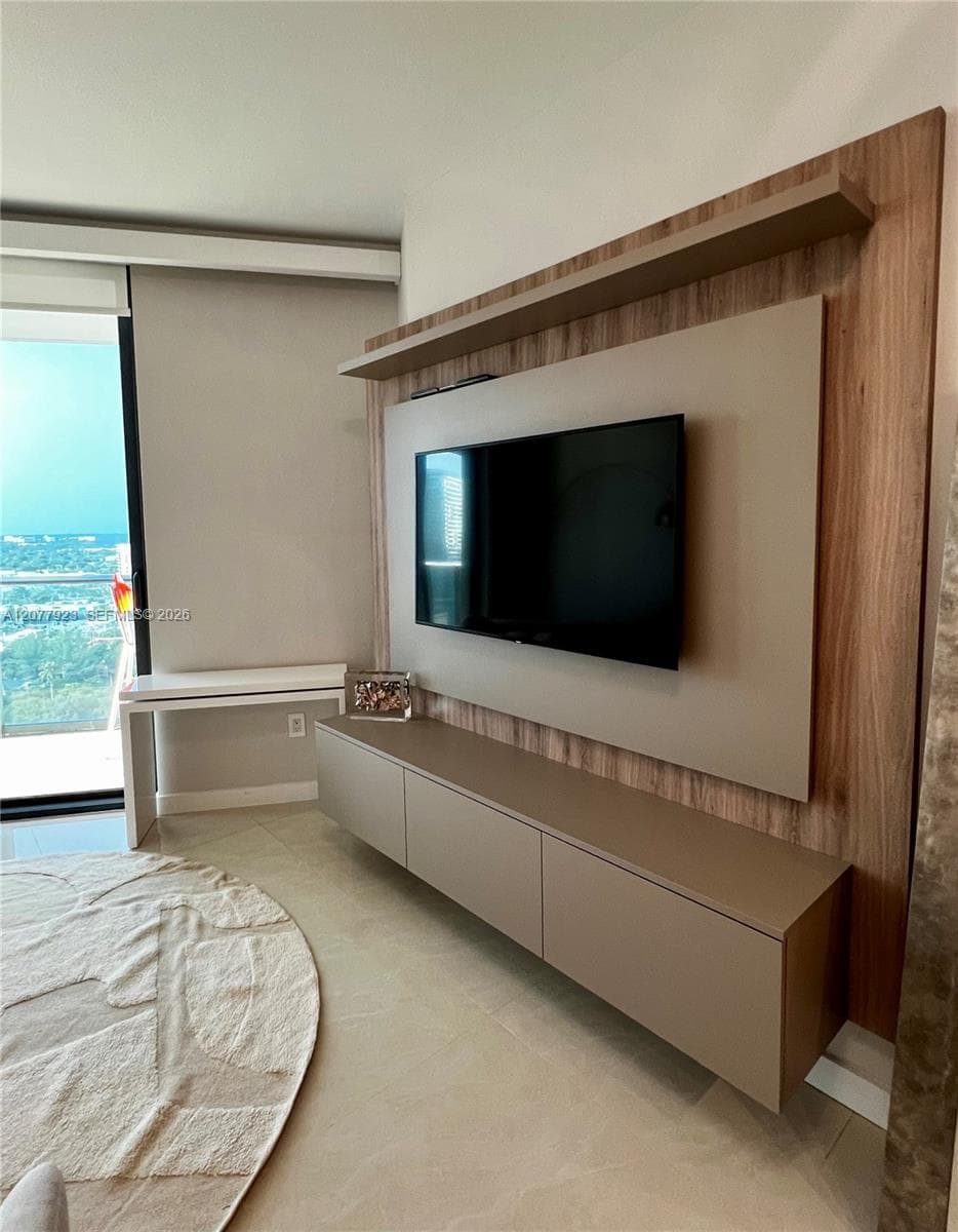 501 NE 31st St # 1910, Miami, FL 33137 — zdjęcie 4