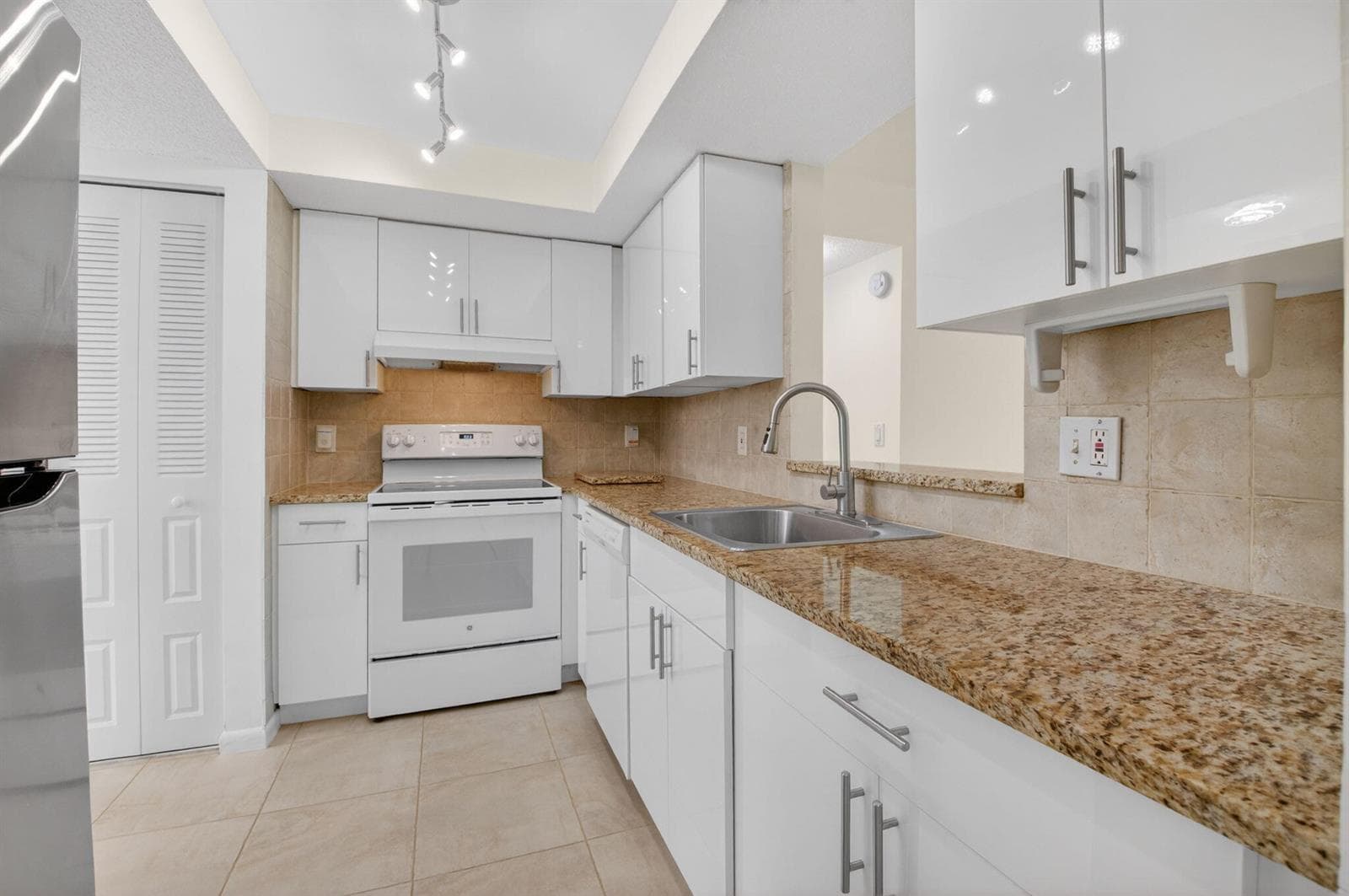 10 Willowbrook Lane # 207, Delray Beach, FL 33446 — zdjęcie 5