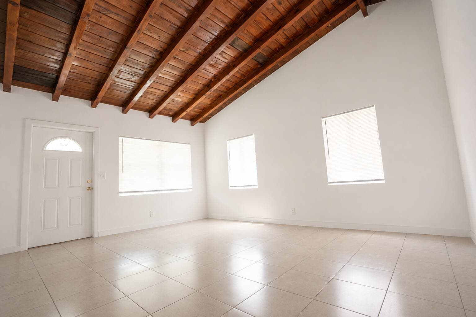 3219 WINDSOR Avenue, West Palm Beach, FL 33407 — zdjęcie 4