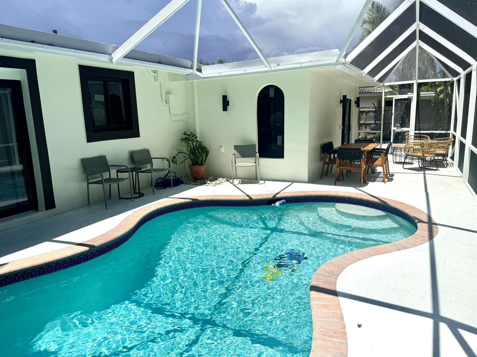 608 NE 24TH Avenue, Pompano Beach, FL 33062 — zdjęcie 3