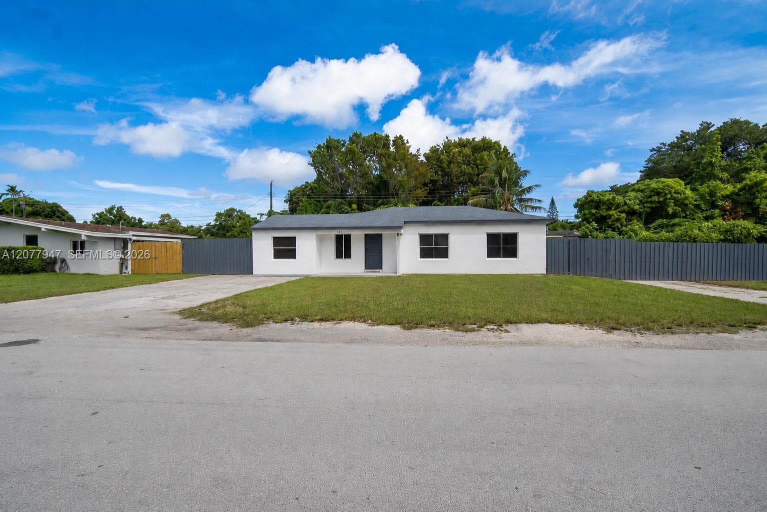 3345 SW 73rd Ave Rd, Miami, FL 33155