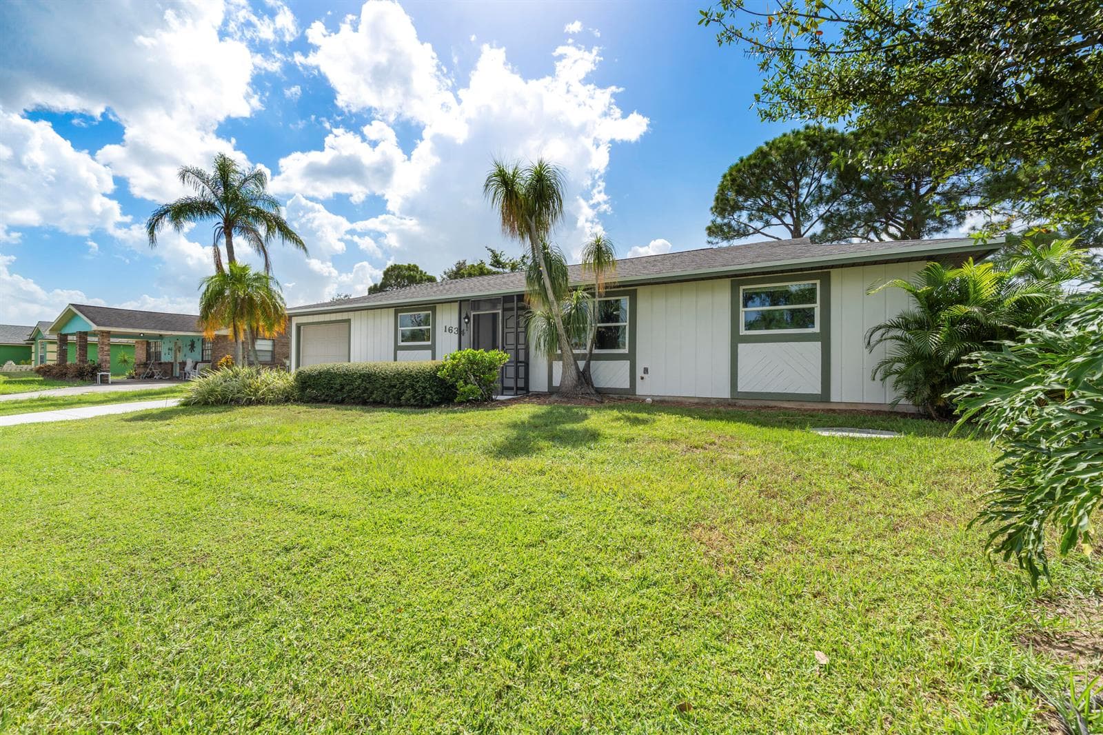 1634 SE CLEARMONT Street, Port St. Lucie, FL 34983 — zdjęcie 3