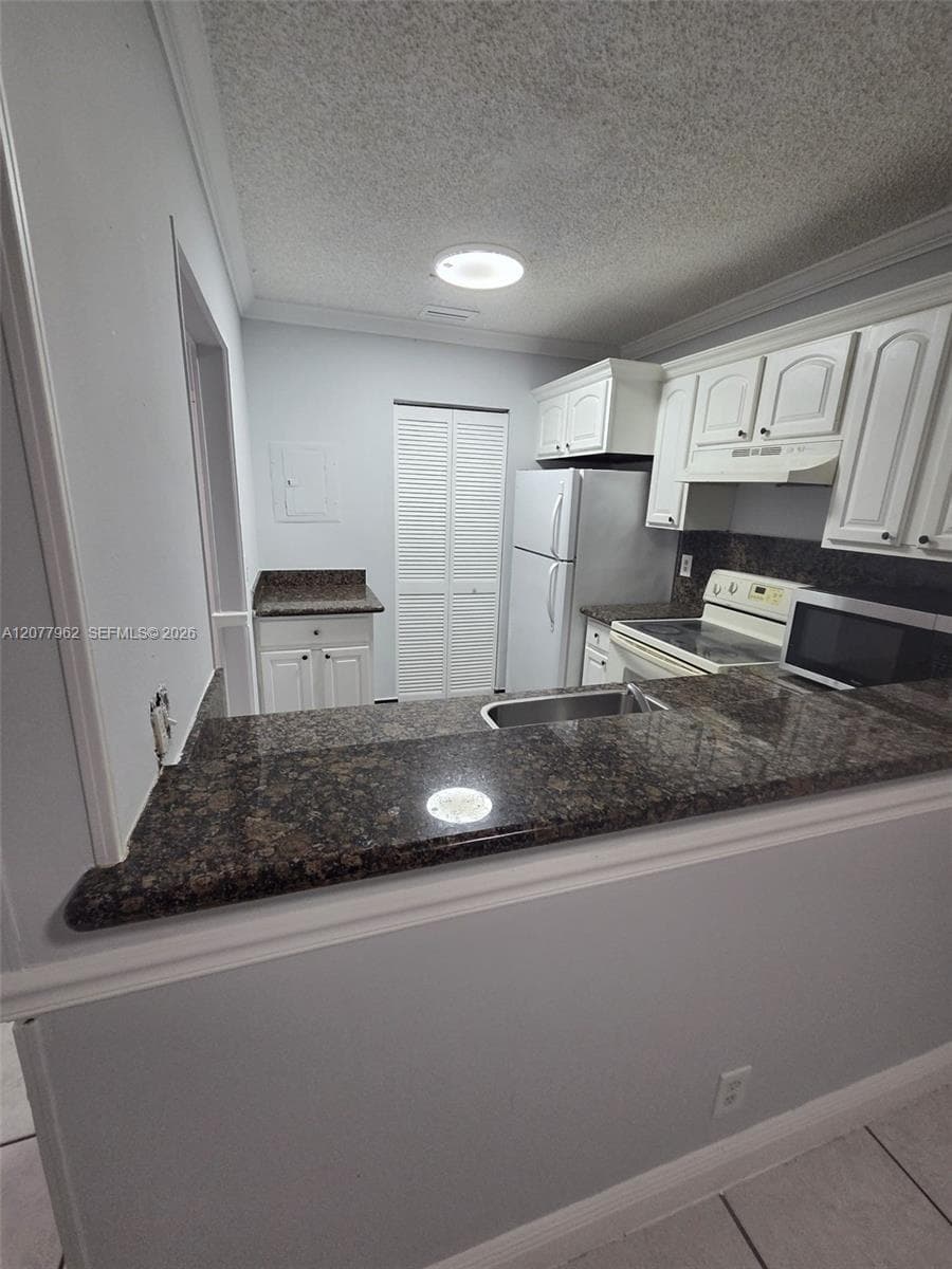 1150 NW 80th Ave # 205, Margate, FL 33063