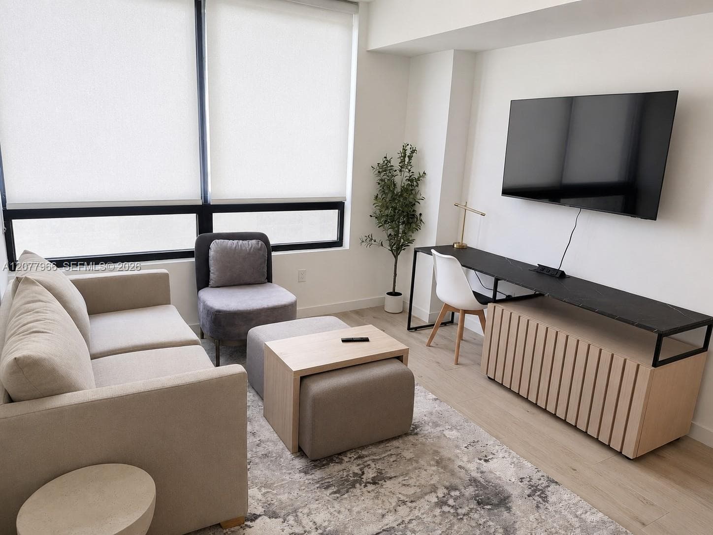 225 N Miami Ave # 2810, Miami, FL 33128 — zdjęcie 4