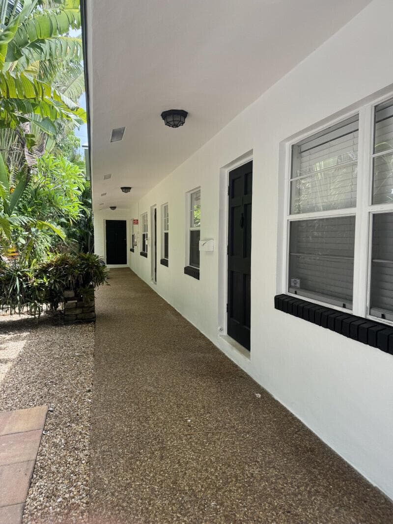 1640 NE 4th Place, Fort Lauderdale, FL 33301 — zdjęcie 2