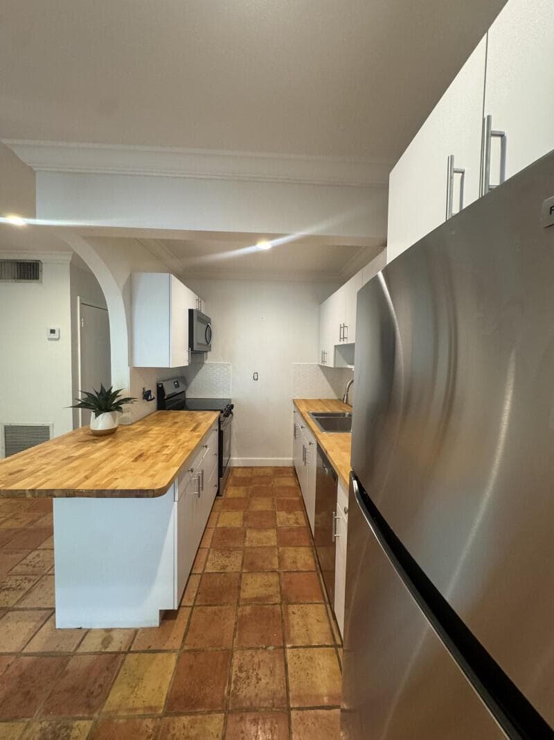 1640 NE 4th Place, Fort Lauderdale, FL 33301 — zdjęcie 5
